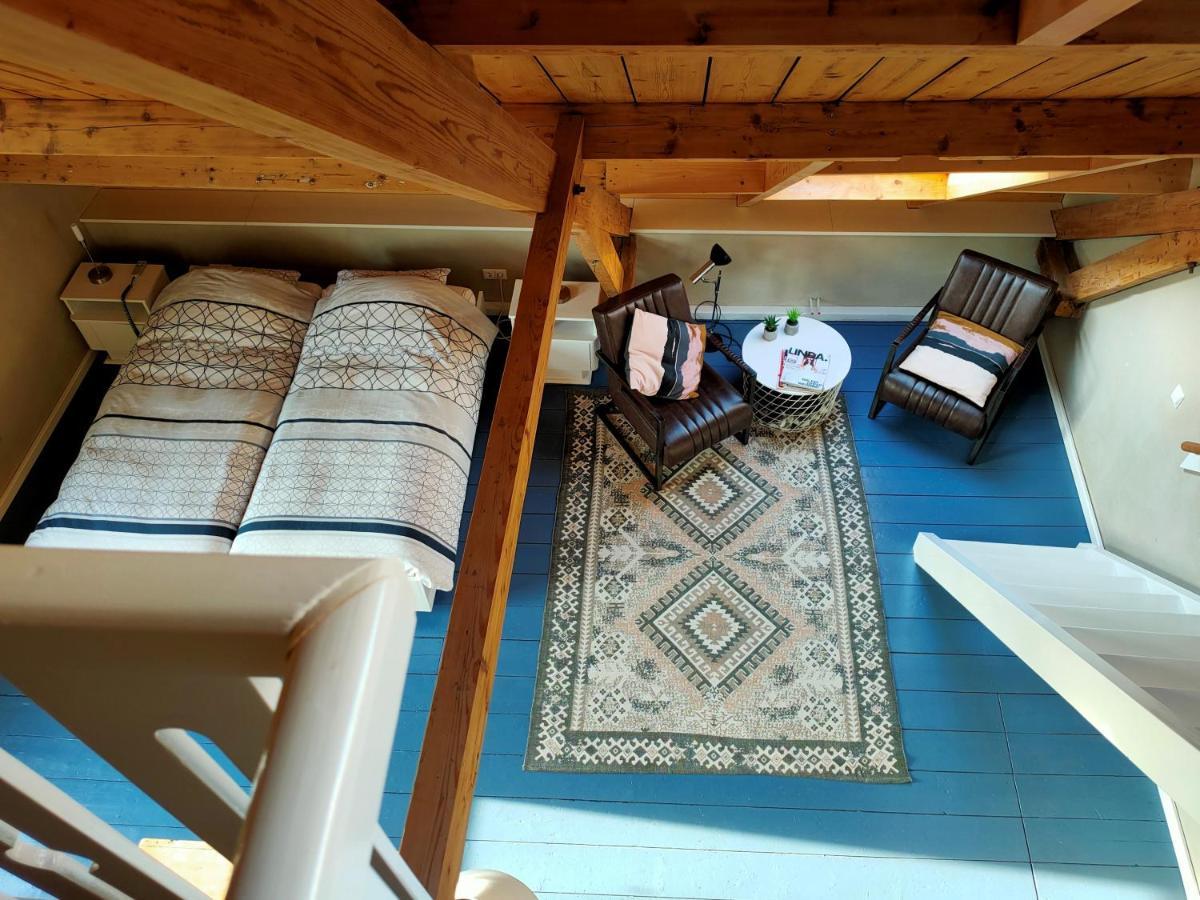 Familie- En Groepsverblijf Het Voorhuis Couette-café Loon op Zand
