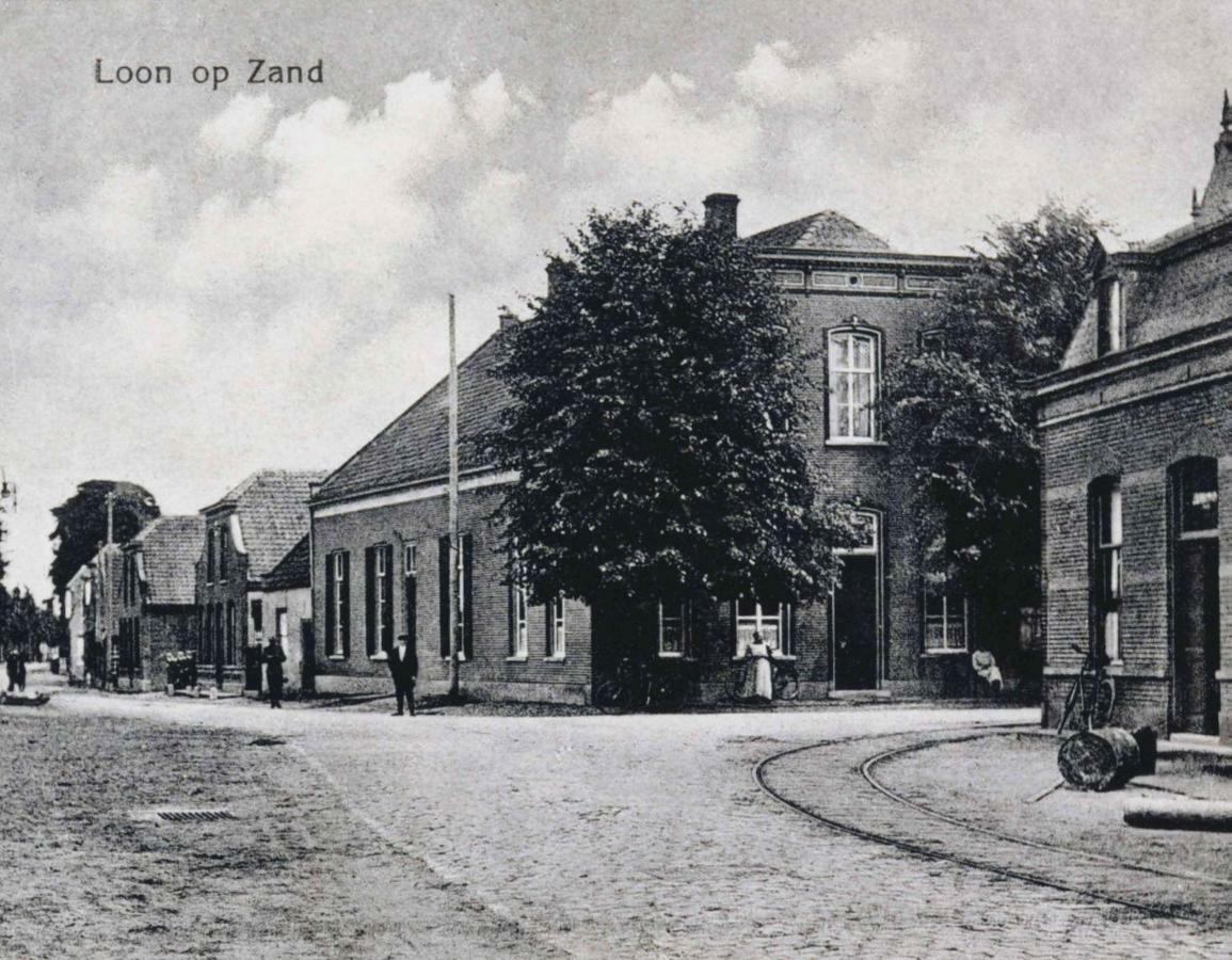 Familie- En Groepsverblijf Het Voorhuis Couette-café Loon op Zand